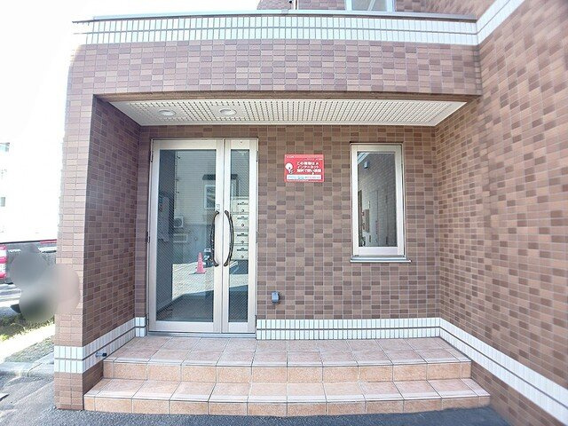 パラッツオわたなべのエントランス