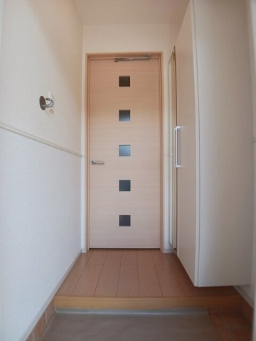 シャン　ド　シューⅡの玄関
