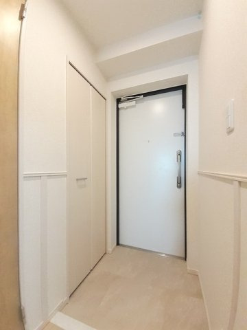 スアヴィス千葉の玄関