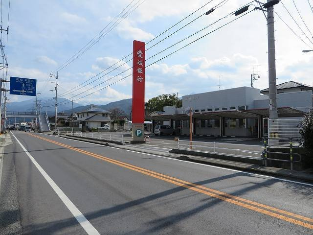 ヴィラ　エスペランサⅡ　Ａの周辺|愛媛銀行氷見支店様まで100m