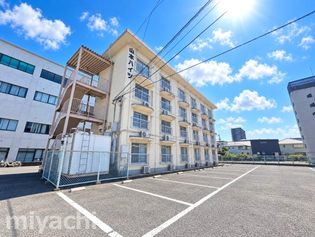 徳島市福島１丁目の賃貸マンションの外観
