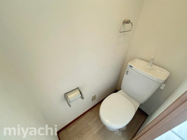 徳島市福島１丁目の賃貸マンションのトイレ
