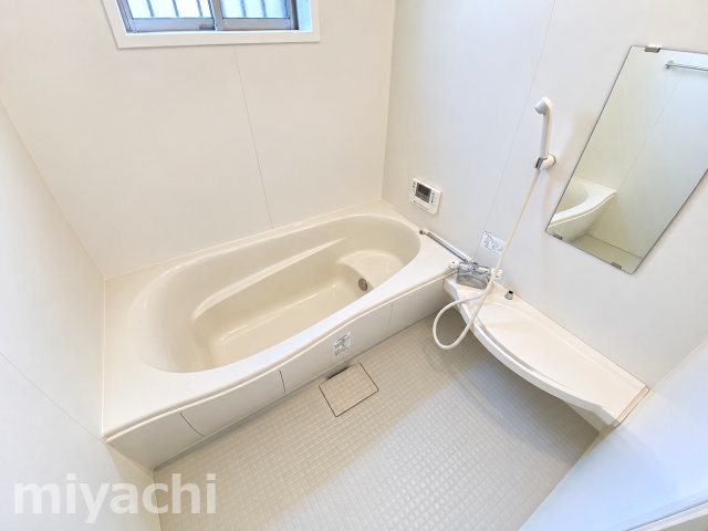 フィットセル千松Ⅱの浴室