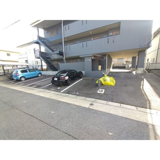 【駐車場】 | ステージア上社