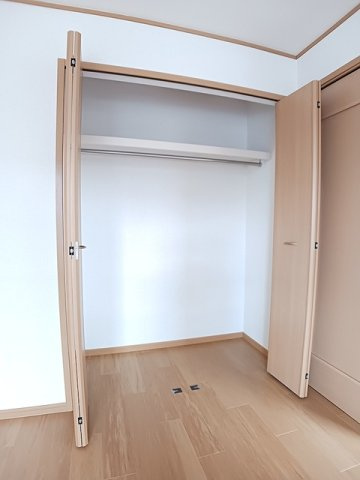 エクセル　コートＢの収納|ちょっとした収納スペースも充実しています