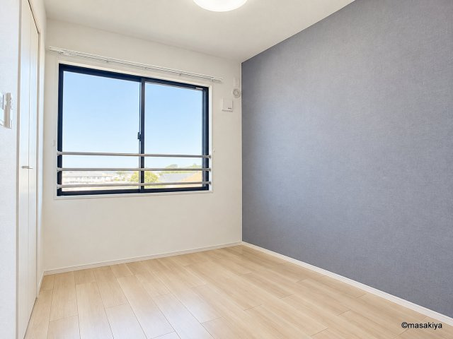 アマルコルドの洋室|写真は同じ建築会社の同タイプのものです。参考にご覧ください。