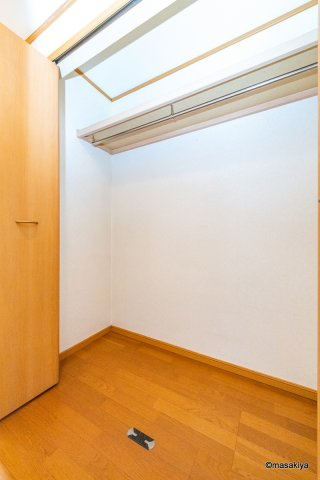 サラミタージュの玄関