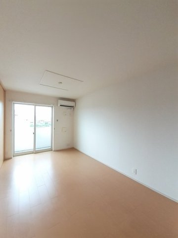 カーサ　ベレッツァＡの居間・リビング