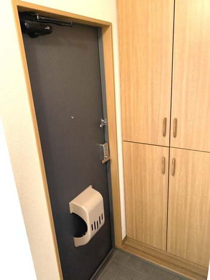 【玄関】 | ソレイユエフＡ棟