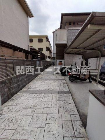 【エントランス】 | ヴァロンドール中野
