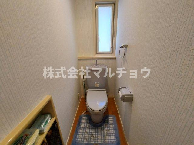 芳養松原戸建てのトイレ|落ち着いたトイレです