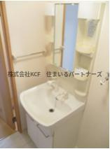モンテカスカーダB棟の洗面所|コンパクトで使いやすい洗面所