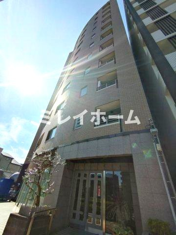サニークレスト南蒲田のエントランス