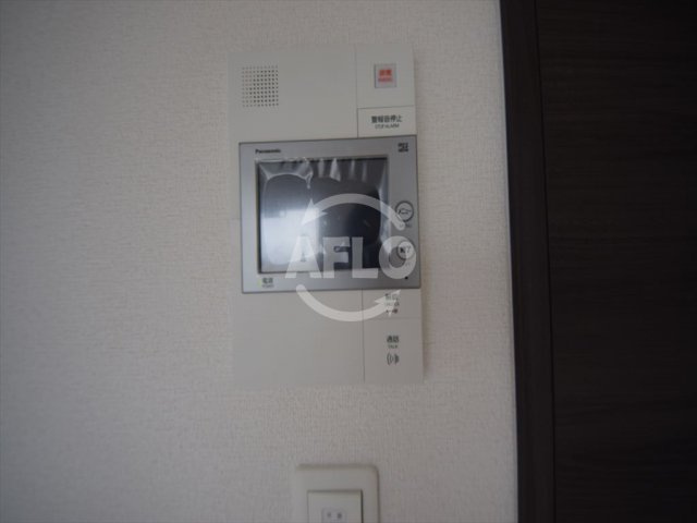 クリスタルグランツ難波WESTの設備|クリスタルグランツ難波ＷＥＳＴ　ＴＶ付モニターフォン