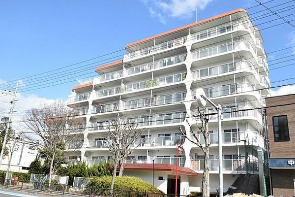 豊中緑ヶ丘サンハイツの外観