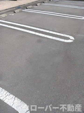 アクティブの駐車場