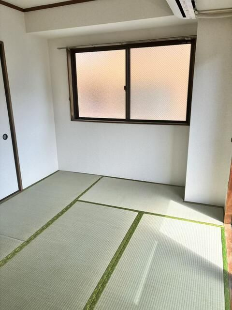 広瀬ビルの内装