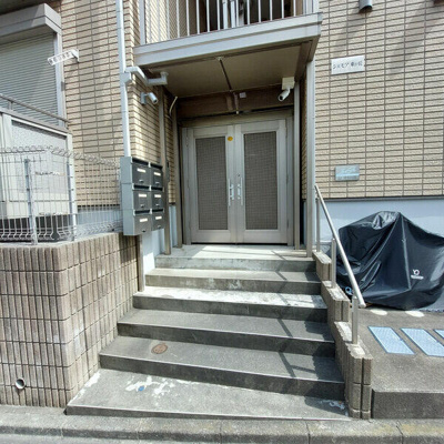 【エントランス】 | シェモア東が丘