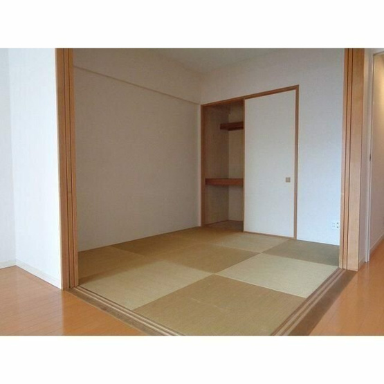 【寝室】 | アルファスクエア川越アヴァンセ | 落ち着いた色調の寝室です