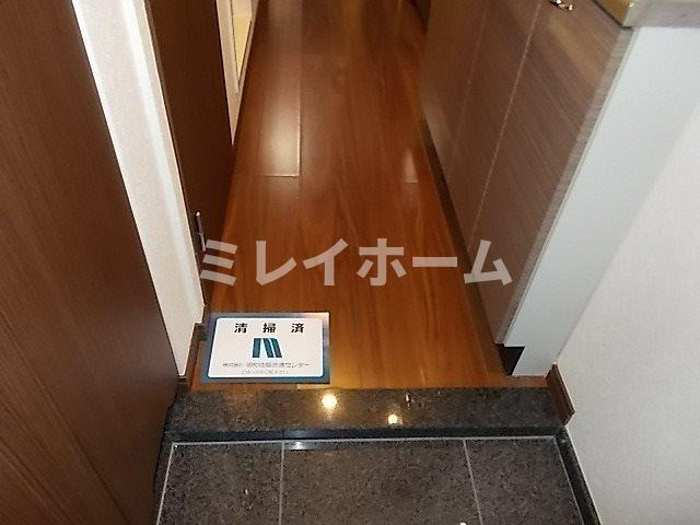 ルーブル東蒲田参番館の玄関|同建物内別のお部屋の参考写真になります。