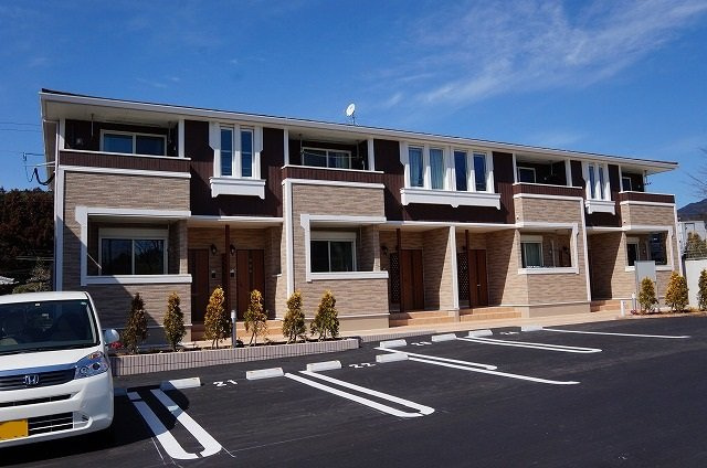 ＣＲＯＷＮ　ＶＩＬＬＡ　Ⅲ