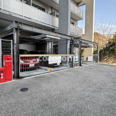 アーバンエース守口パルの駐車場
