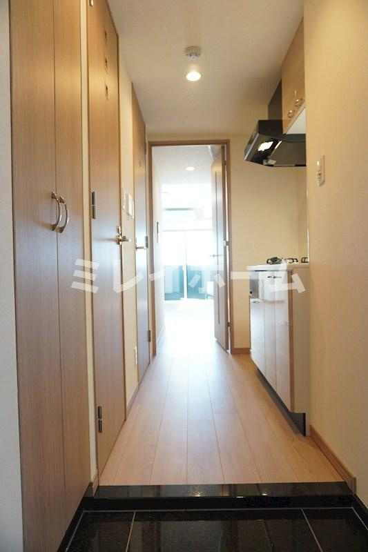 ルーブル北嶺町の玄関