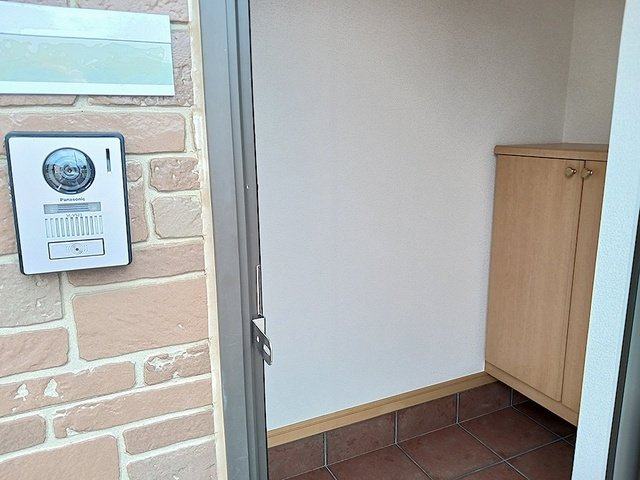 ベルクの玄関|明るい玄関です