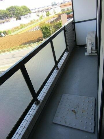 パラシオン大泉学園のバルコニー