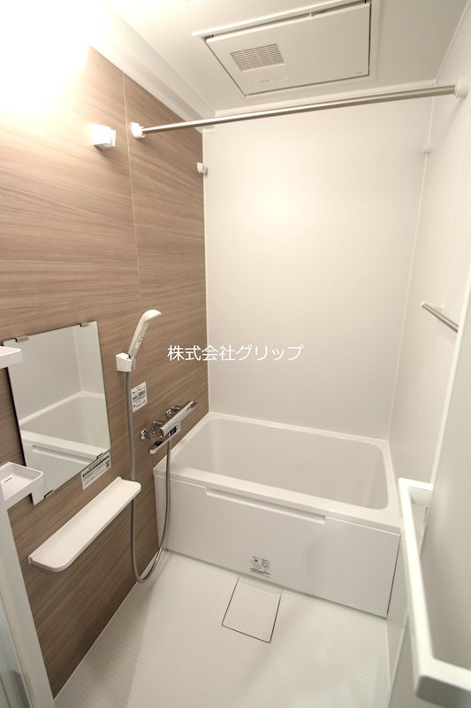 ライオンズマンション横浜駅東の浴室