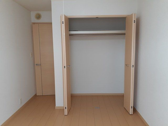 サン・ビレッジ・西方　Ⅱの収納