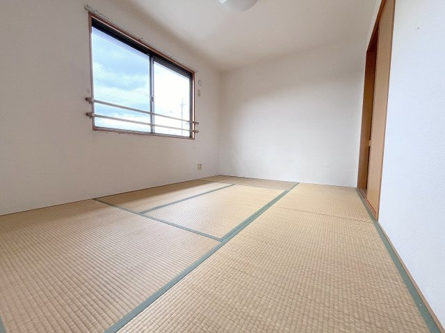 グリーンフォーレストＡ棟の和室