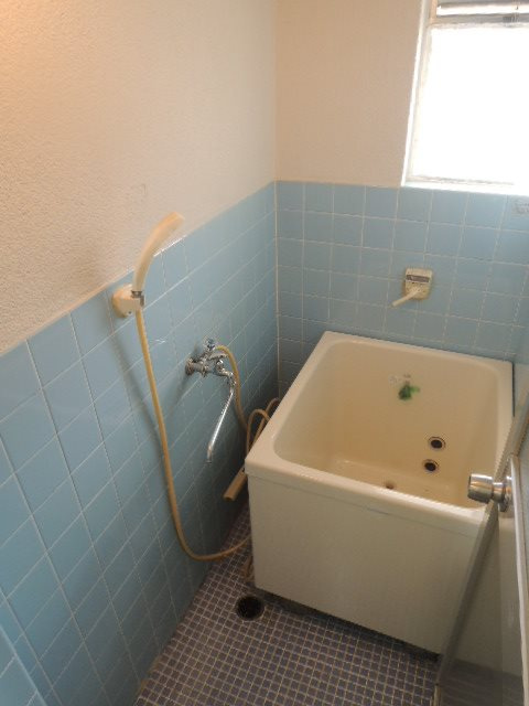熊内グリーンハイツの浴室