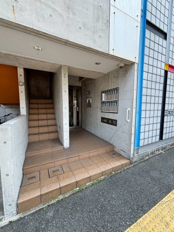 グランツ夙川のエントランス