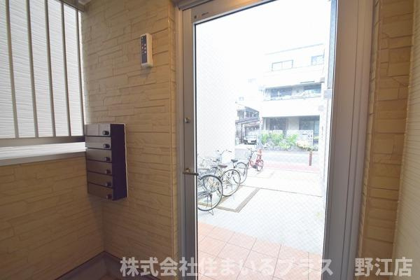 ＳＱＵＡＲＥＷＯＯＤ大宮のロビー