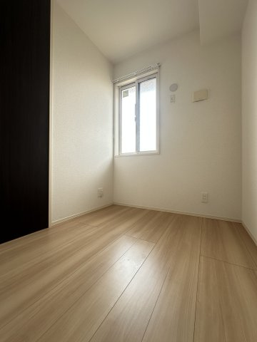 D-room地行の洋室