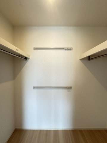 D-room地行の収納