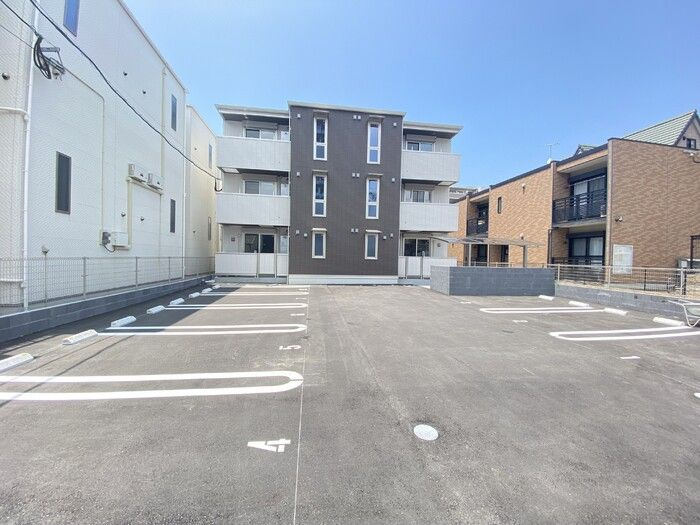 D-room箱崎の駐車場