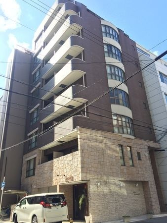 エクセレント南森町の外観