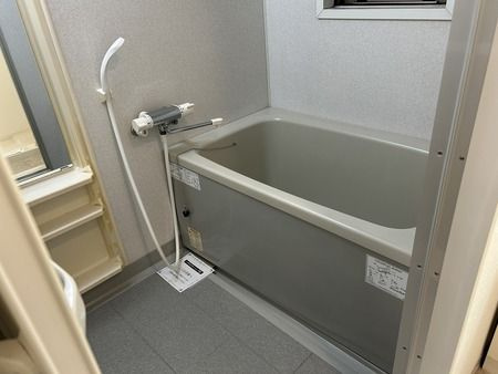 エクセレント南森町の浴室