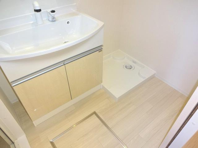 Ｃａｌｍ　ハナの洗面所|脱衣所