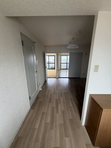 DITA笠松通の玄関