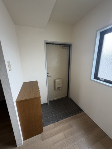DITA笠松通の玄関
