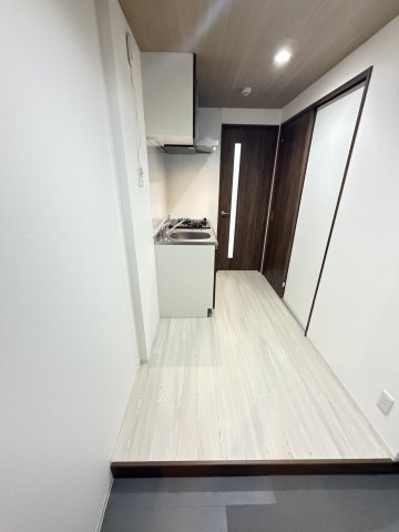 ワコーレヴィータ川西通の玄関