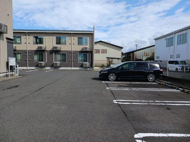 グランドール西開発　Ｂの駐車場