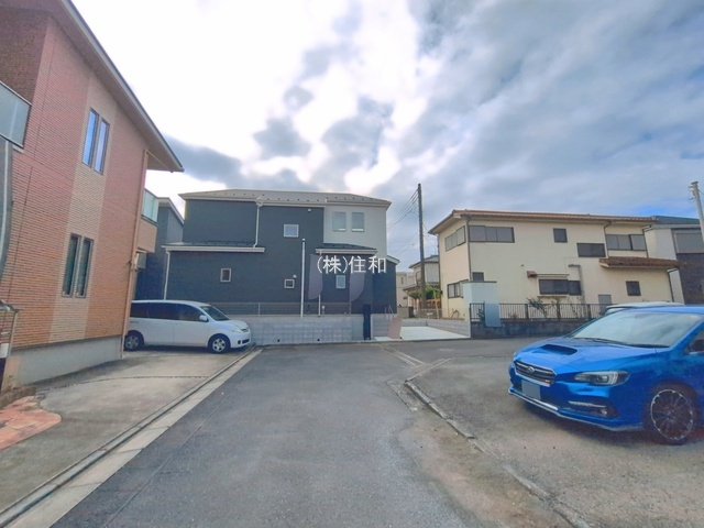 【新築分譲住宅】ふじみ野市苗間01期1棟の前面道路含む現地写真