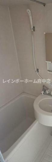 府中ロイヤルマンションの浴室