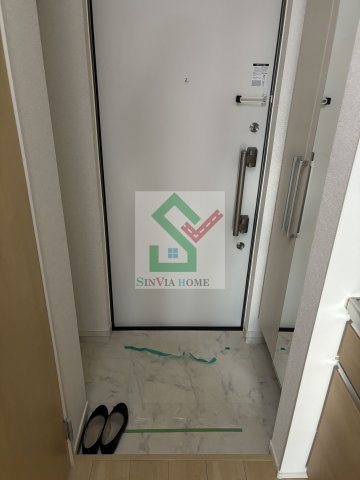 ジェルメ所沢の玄関
