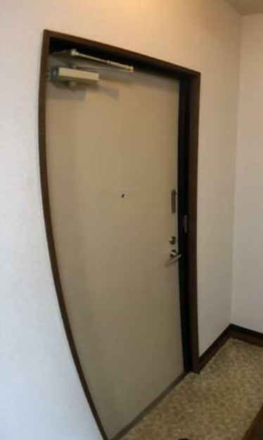 フローラルパレス大成の玄関