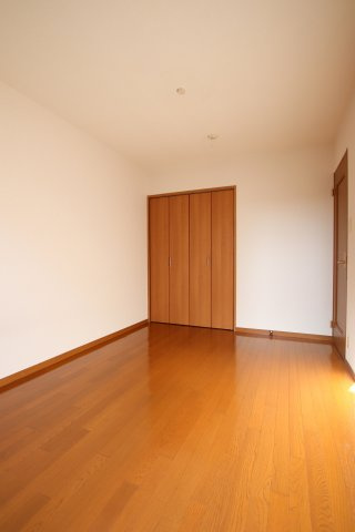 【洋室】 | カンターレ鶯谷Ⅱ番館